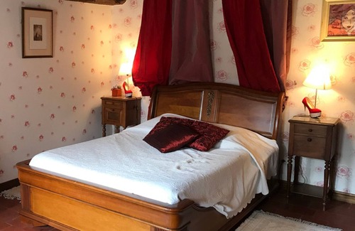 Champigny-sur-Veude Bed & Breakfast | Le Logis de la Pataudière
