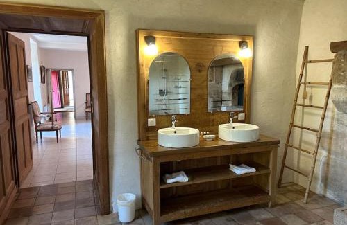 Sevremont House | Le logis du château la Flocellière