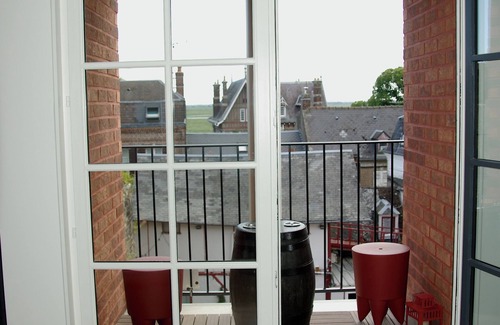 Saint-Valery-sur-Somme Apartment | Le Logis de Nevers, new apartment 45 m2, 1 bedroom for 2 pers. (car park)