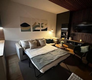 Juh Apartment | Le Lys dor Residence with private parking