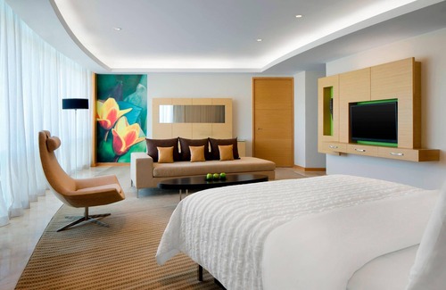 An-Nuzhah Hotel | Le Méridien Cairo Airport
