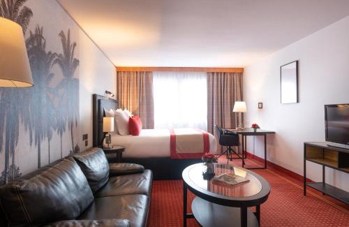 Merignac Hotel | Le M & Spa Bordeaux Aéroport by Hôtels & Préférence