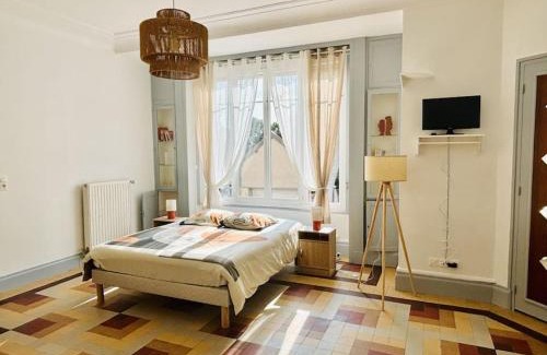 Sainte-Savine Apartment | Le Magaline