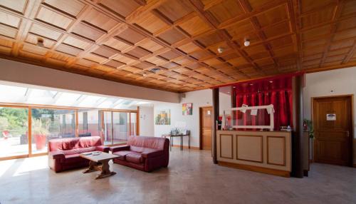 Montliot-et-Courcelles Hotel | Le Magiot