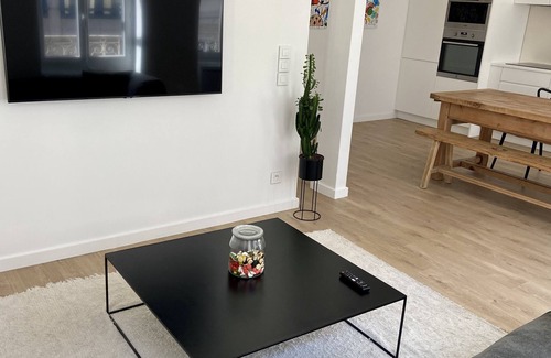 Charmettes - Bellecombe Apartment | "Le magnifique" 7 minutes from Lyon city center