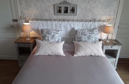 Crisolles Bed & Breakfast | Le Manoir de Crisolles