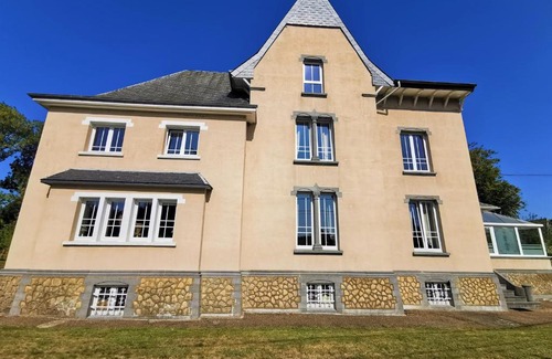 Tintigny House | Le Manoir de la Rulette 20P well-ness BBQ Jardin terrasse ping pong salle de jeux