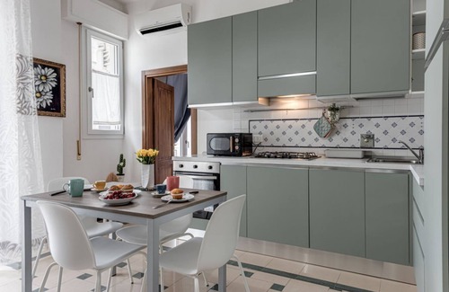 Isolotto Apartment | Le Margherite - Sweet Dreams in Florence