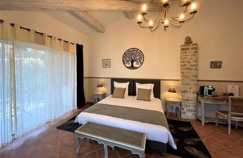 Seguret House | Le Mas Carré