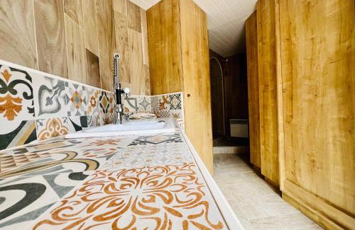 Les Mathes Bed & Breakfast | Le Mas des Mathes, Chambres d'hôtes, Studios