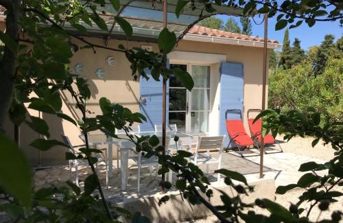 Loriol-du-Comtat House | Le Mas Mérindol Gîte Ventoux