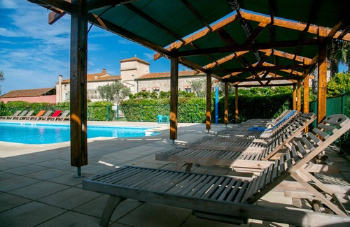 Thuir Apartment | Le Mas San Julian, lodges with swimming pool, children's playroom, large garden