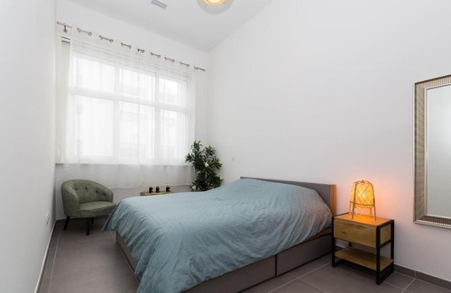 La Joliette Apartment | Le Mazenod - Appartement avec balcon à la Joliette