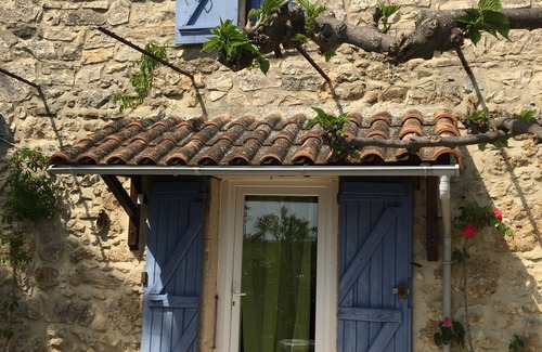 Vagnas House | Le Mazet Déden Avec son Jardin Privé