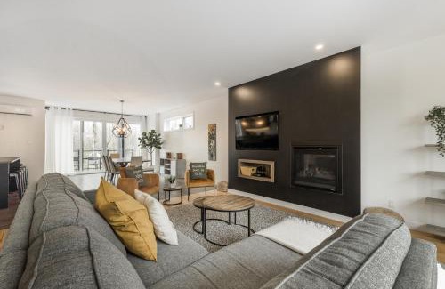 Magog Apartment | Le Memph Chouette spacious comfortable condo cottage eco responsible 3 bedrooms private garage - hot tub & pool Memphrémagog Lake