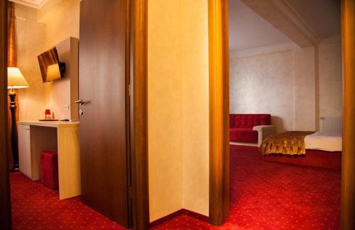 Afumati Hotel | Le Mer
