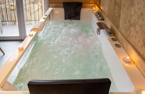 Dijon Apartment | Le Mignon Topdestination-Dijon (Jacuzzi)