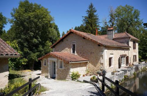 Saint-Laurent-sur-Manoire Bed & Breakfast | Le moulin des Verlines