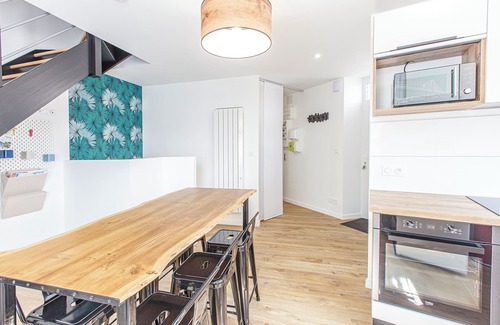 Laval House | Le Movie - Proche gare - 3 chambres