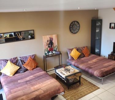 Brasles Apartment | LE NAMASTE Charmante maisonnette climatisée de 45 m2