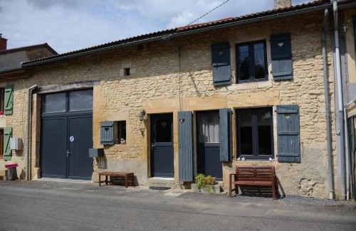 Louppy-sur-Loison House | Le Nid de Louppy