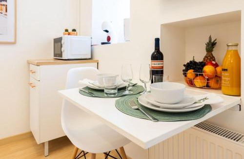 Centre ville - Urbanistes Apartment | Le Palm Spring - studio cosy en centre-ville