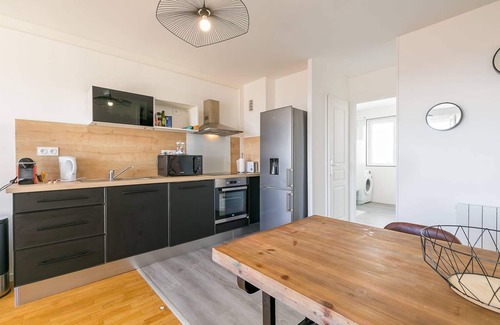 Faubourg Sud Apartment | Le Panorama avec vue magnifique sur la ville- SR Loc