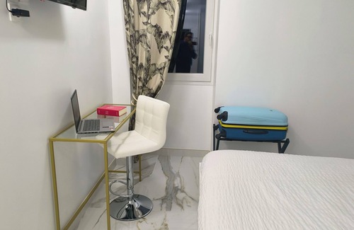 Blaye-les-Mines Bed & Breakfast | Le paradis blanc room completely renovated, in a private environment