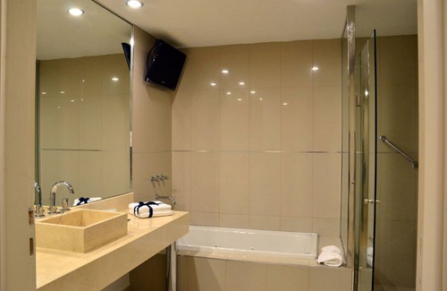 Villa Maria Hotel | Le Parc Hotel & Suites