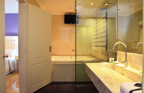 Villa Maria Hotel | Le Parc Hotel & Suites