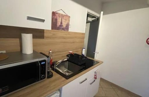 Paroy-sur-Tholon Apartment | Le passage