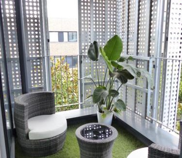 Republique - Les Ponts Apartment | Le patio'nnément-T3-Parking