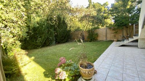 Maurepas Apartment | LE PAVILLON RENNAIS