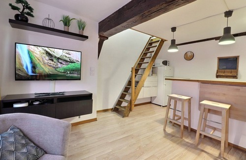 Old Town Apartment | Le Perchoir - Welcoming & Warm - Mon Groom