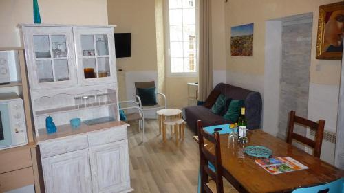 Sarlat-la-Caneda Historic Center Apartment | Le Perigord