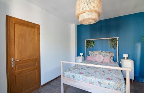 Saint-Andre-les-Vergers Apartment | Le Petit St André - Appt pour 4