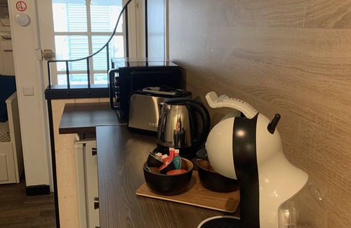 Chantilly Apartment | Le Petit Hameau de Chantilly - Chic and Charming Studio in the Heart of Chantilly