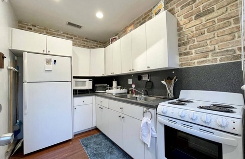 Coconut Grove Cottage | Le Petit Maison