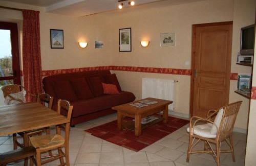 Servon House | Le Petit Manoir - Jean Gédouin