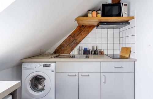 Le Meux Apartment | Le Petit Refuge par Your Sweet Loc