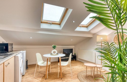 Ferrandiere - Maisons Neuves Apartment | Le Petit Tolstoï - Appart cosy 2pers