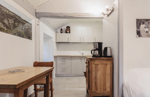 Saint-Leger-de-Peyre House | Le petit Vincent - Studio near the park Les Loups du Gévaudan