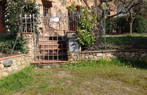 Scandicci Apartment | Le Piccole Scalette"Under the Tuscan Sun"