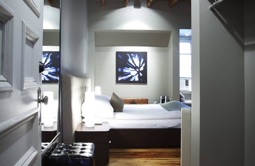 Sutton Hotel | Le Pleasant Hôtel & Café