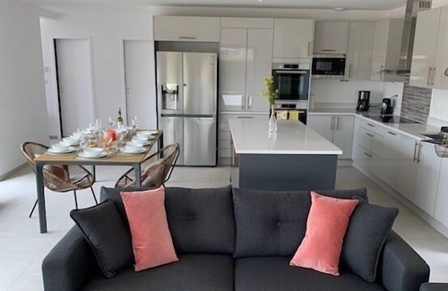 Meschers-sur-Gironde House | Le Pont des Amis - Brand New Architect Villa