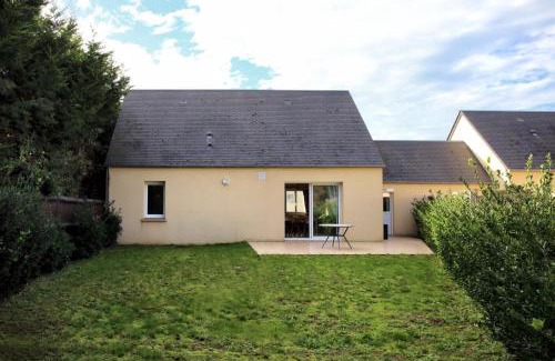 Saint-Jean-de-la-Riviere House | Le Poulpe Bleu - Maison 6p avec jardin