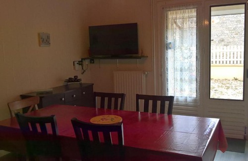 Bayard-sur-Marne House | Le Preia