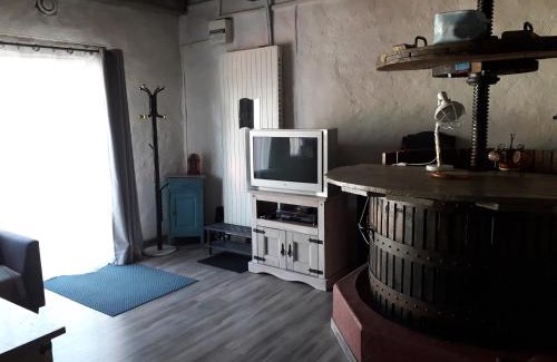 Saint-Julien-de-Coppel House | Le Pressoir