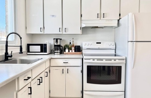 Ste. Foy Apartment | Le Ranch Summary: Idé