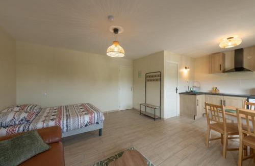 Saint-Quentin-Lamotte-Croix-au-Bailly Apartment | Le Reflet de Valéry - Proche Plage